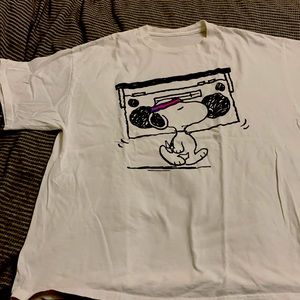 XL mens snoopy shirt